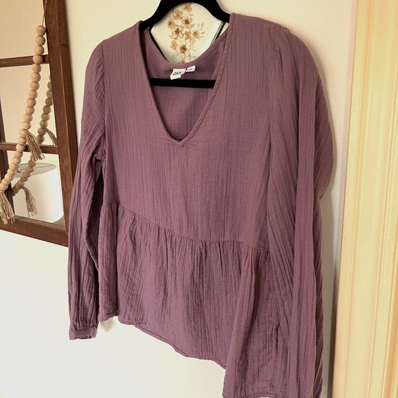 Gap Flowy Long sleeve Top - Picture 4 of 9